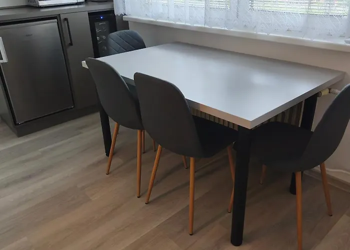 Daire Apartman Velke Losiny